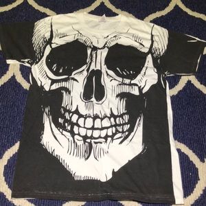 A skull t-shirt